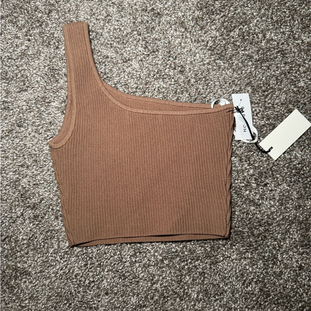 🦋NWT Aritzia Babaton Sculpt Knit One Shoulder Cropped Tank Toasty Sz XS🦋